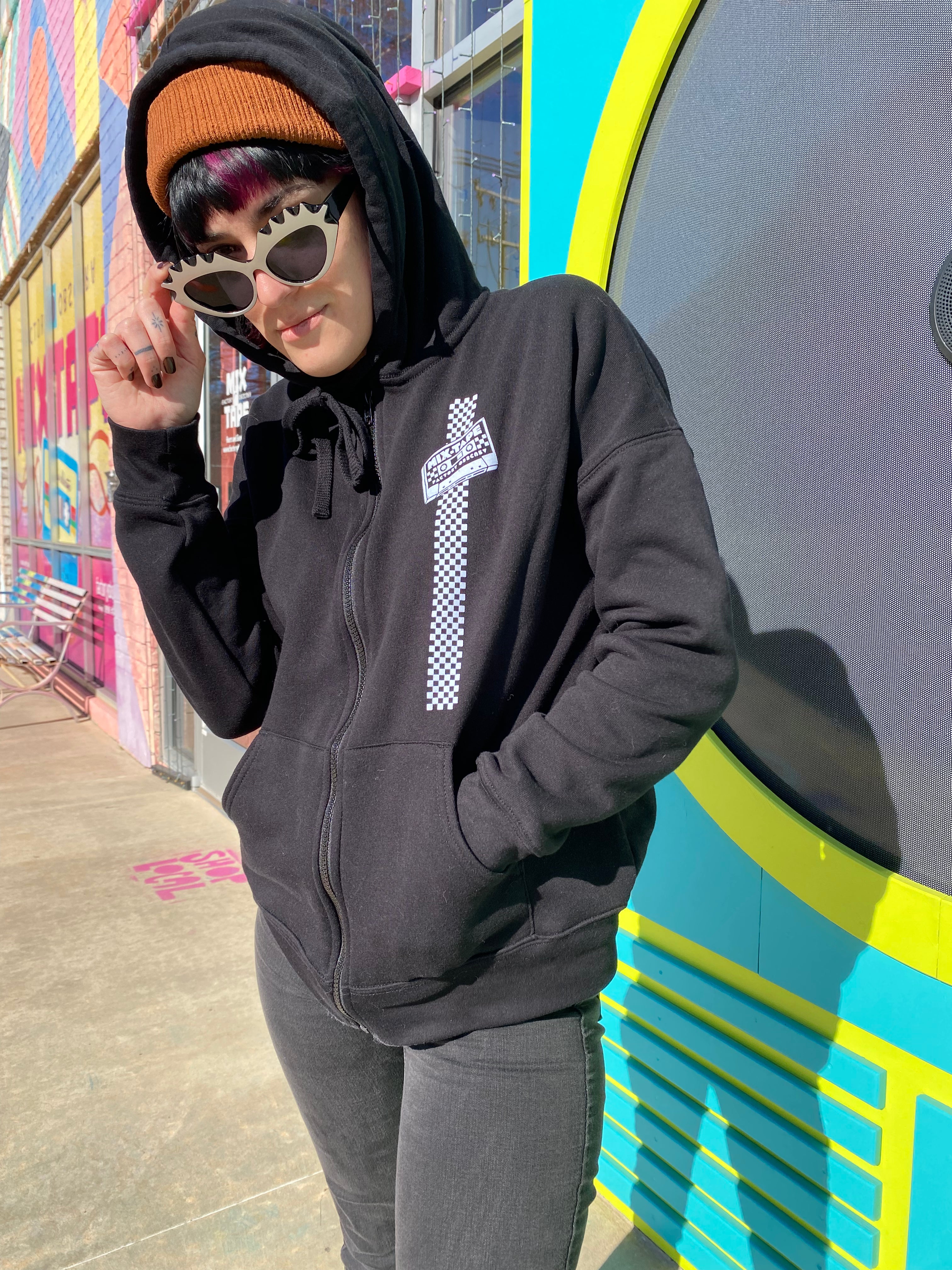 トップス BOOTLEGGERS FULL DIPPED zip hoodie 75397.jpg?v=1744355665